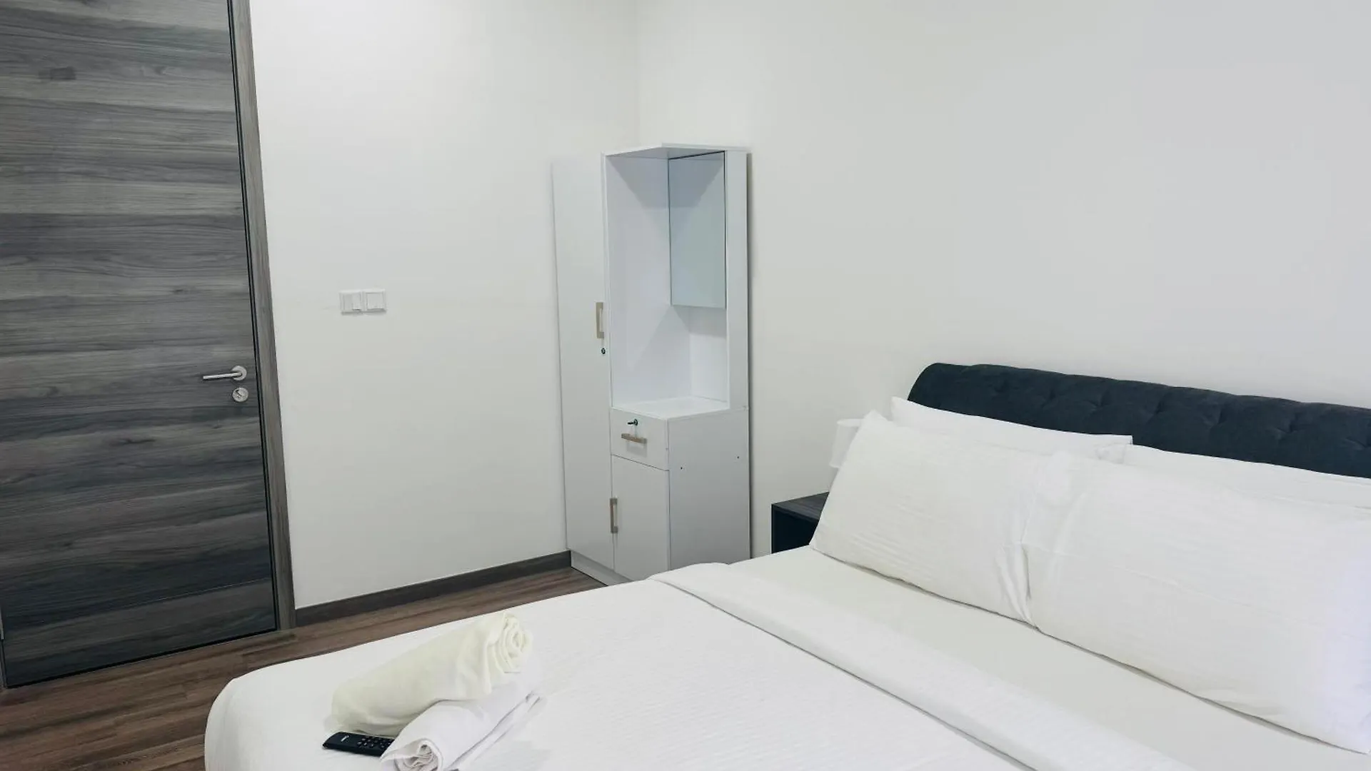 Agile Luxury Suites Malaysia Kuala Lumpur 0*,