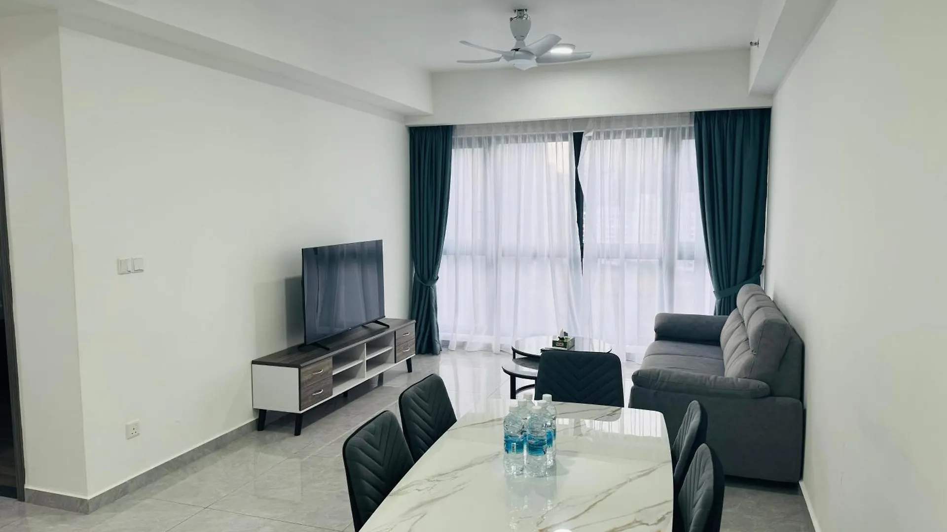 Agile Luxury Suites Malaysia Kuala Lumpur